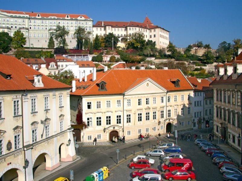 Hotel Three Storks Praga Exterior foto The Upper Town