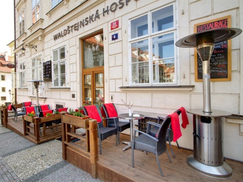 Hotel Three Storks Praga Exterior foto Gasthaus Waldenstein